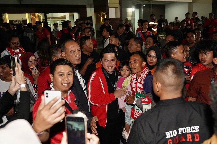 Ketua Umum PSSI Erick Thohir hadir pada laga uji coba FIFA Matchday Timnas Indonesia melawan Turkmenistan. (Dok. PSSI) 
