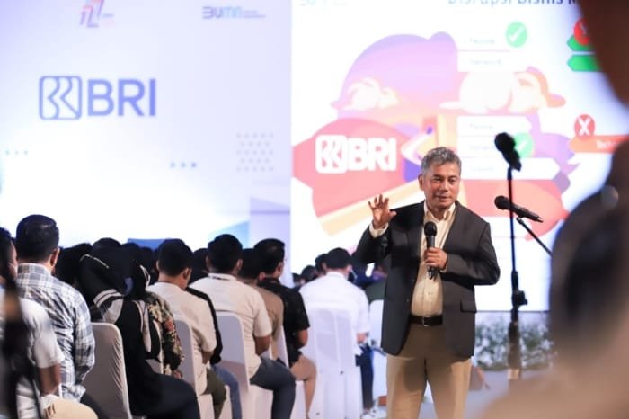 Kepemimpinan kuat menahkodai BRI menjadi alasan Direktur Utama BRI Sunarso dinobatkan sebagai ‘Maestro CEO of The Year’ pada ajang CNBC Indonesia Awards 2023 (13/12). (Dok. BRI)