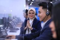 Layanan contact center Bank BRI dapat dihubungi melalui Contact BRI 1500017 atau chat Sabrina via WhatsApp (0812-12-14017) untuk informasi produk dan layanan BRI, termasuk pengaduan. (Dok. BRI)