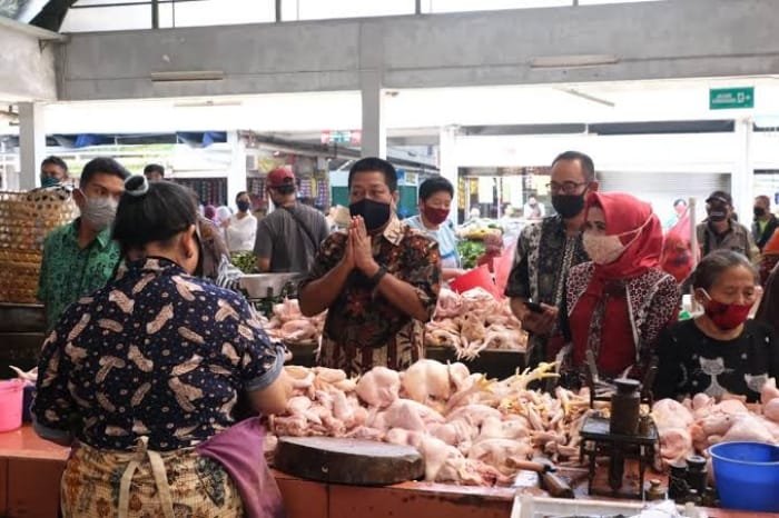 Himpunan Pengusaha Muda Indonesia (HIPMI) meminta pemerintah agar menerapkan batas atas, untuk mencegah kenaikan yang tak terkendali jelang Lebaran. (Dok. jatengprov.go.id)