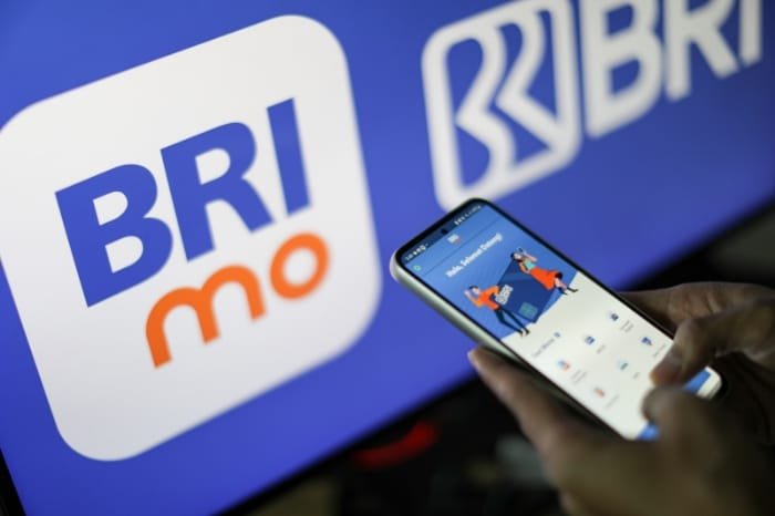 BRI merancang BRImo juga guna memudahkan masyarakat memenuhi kebutuhan transaksi keuangan tak terkecuali dalam mengalokasikan dana dalam bentuk zakat, infak dan sedekah di Hari Raya. (Dok. BRI)