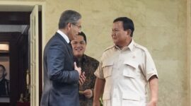 Menteri Pertahanan RI Prabowo Subianto menerima kunjungan Menteri Badan Usaha Milik Negara (BUMN) Erick Thohir dan pendiri Emaar Properties. (Dok. Tim Media Prabowo)