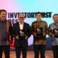 Chief of Executive Officer Investortrust.id, Primus Dorimulu dan dewan juri Investortrust Best Insurance 2024. (Dok. Investortrust.id)

