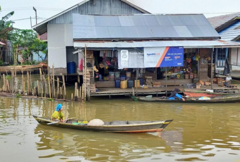 Dengan jumlah total AgenBRILink yang mencapai 1 juta agen, BRI berhasil menorehkan pencapaian bersejarah, dalam perluasan layanan keuangan hingga pelosok negeri. (Dok. BRI)