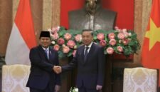 Menteri Pertahanan RI Prabowo Subianto bertemu dengan Presiden Vietnam H.E. Tô Lâm. (Dok. Tim Media Prabowo)