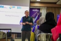 BRI melalui program BRI Peduli berkomitmen untuk membantu eks PMI yang telah menyelesaikan masa kontrak kerjanya di luar negeri melalui Program Pemberdayaan Eks PMI. (Dok. BRI)