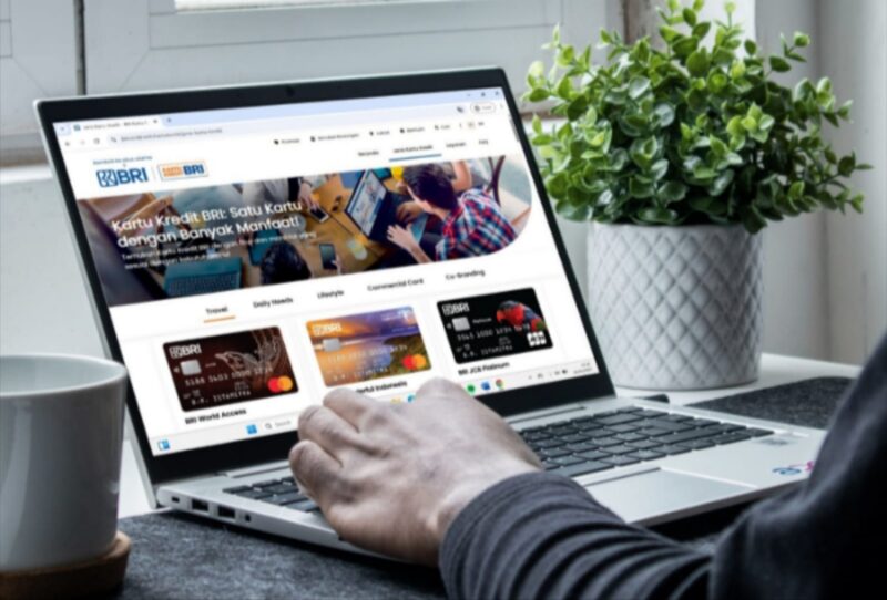 Kini, masyarakat dapat mengajukan kartu kredit BRI secara online langsung melalui website resmi BRI. (Dok BRI)