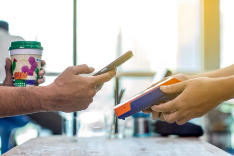 Menjelang libur panjang di penghujung bulan Mei 2025, BRI pastikan layanan E-Channel dan AgenBRILink guna mendukung kelancaran transaksi masyarakat. (Dok. BRI)