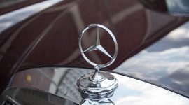 Mercedes-Benz resmi keluar dari kepemilikan saham Nissan Motor. (Pixabay.com/emkanicepic)
