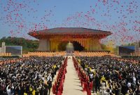Diaspora Tionghua Dunia Gelar Ritual Bersama Menghormati Kaisar Kuning Xuanyuan di Henan