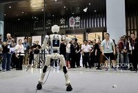 Pameran Kanton ke-139 mencetak rekor baru dalam jumlah kehadiran pembeli luar negeri