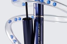 RevitaLash® Cosmetics Memperkenalkan RevitaLash Peptide Complex+ Time Release Eyelash Conditioner, Serum Bulu Mata Revolusioner Tanpa Kandungan Analog Prostaglandin